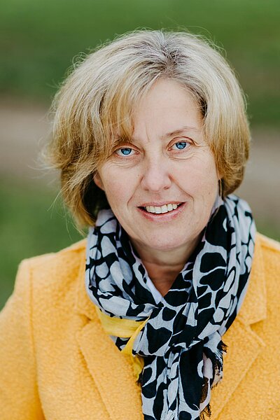 Elfriede Lesterl